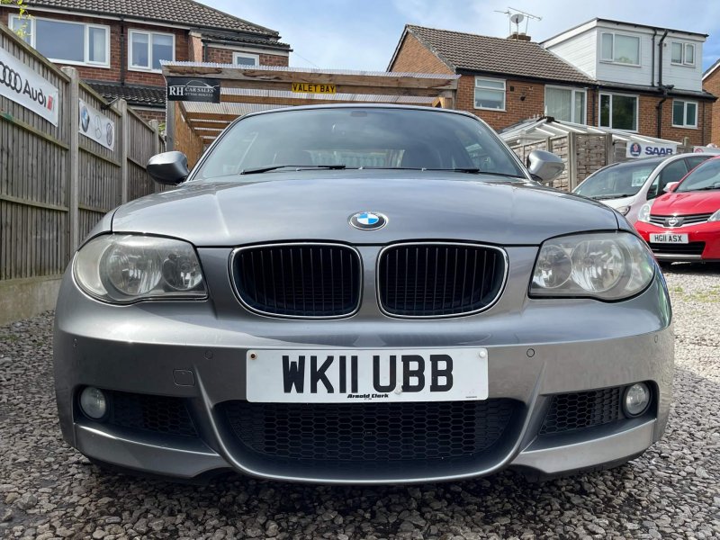 BMW 1 SERIES