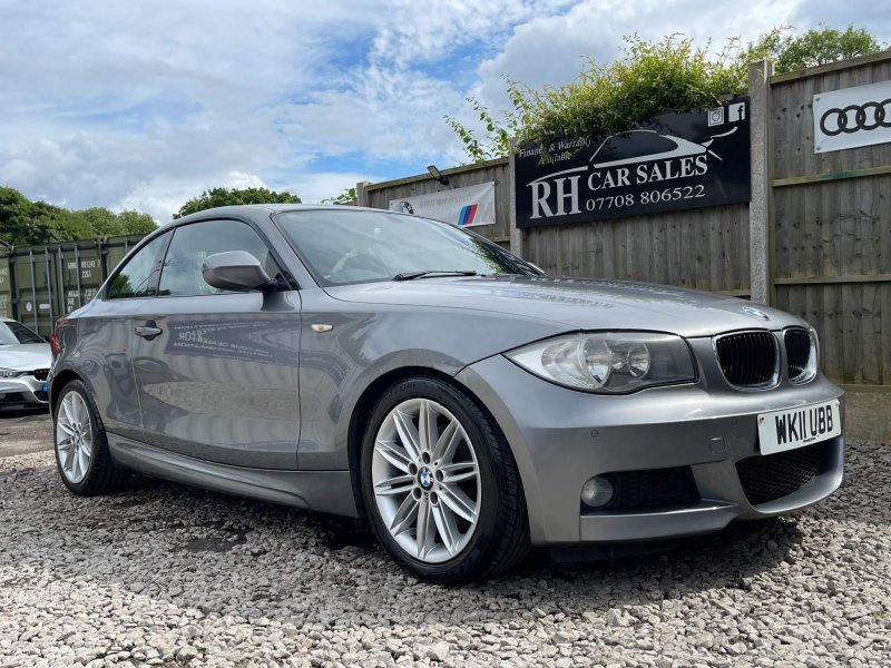 BMW 1 SERIES