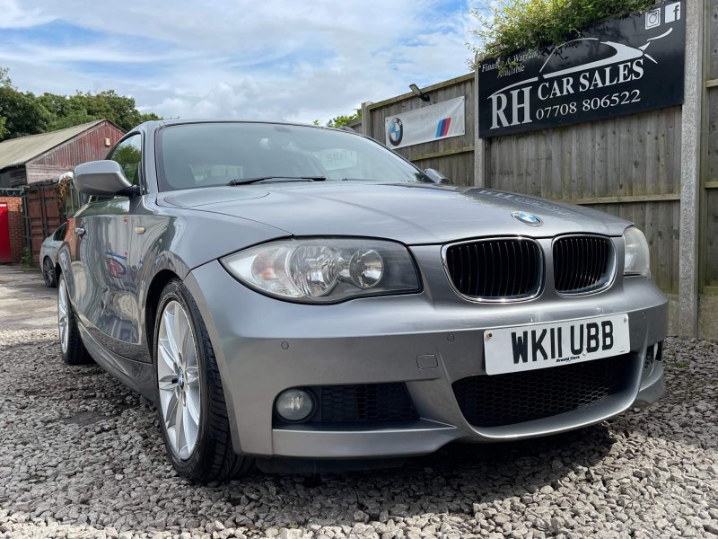 BMW 1 SERIES