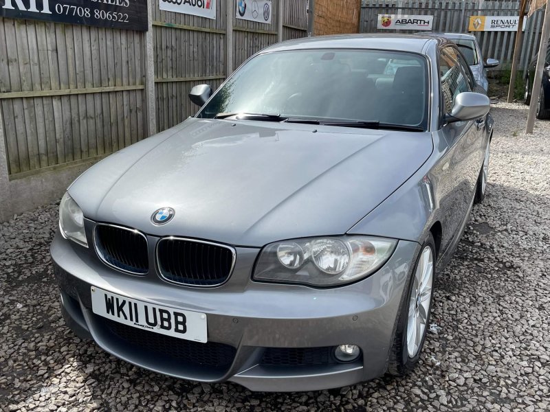 BMW 1 SERIES