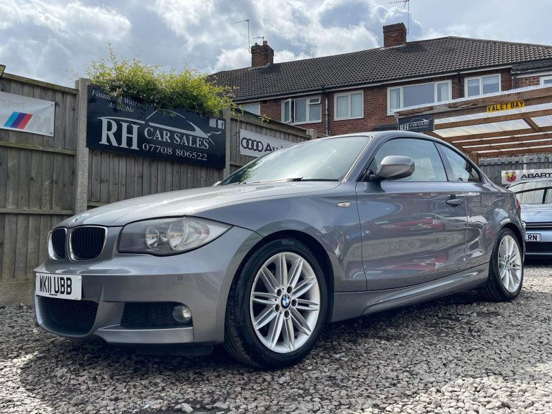 BMW 1 SERIES