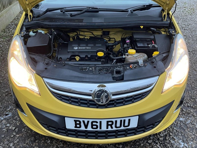 VAUXHALL CORSA