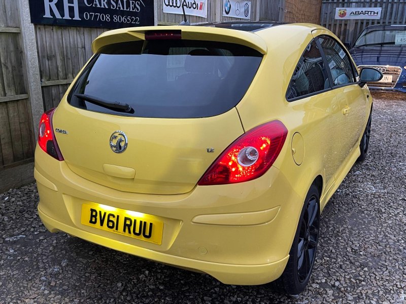 VAUXHALL CORSA