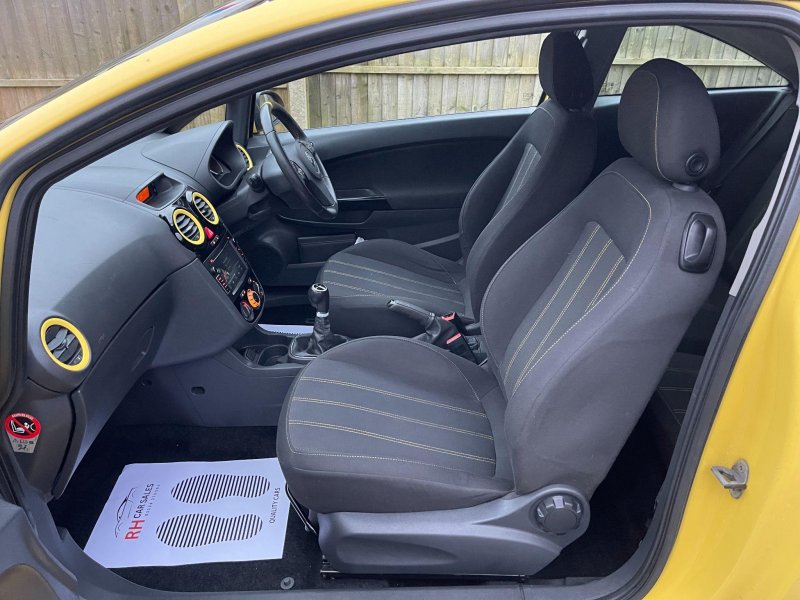 VAUXHALL CORSA