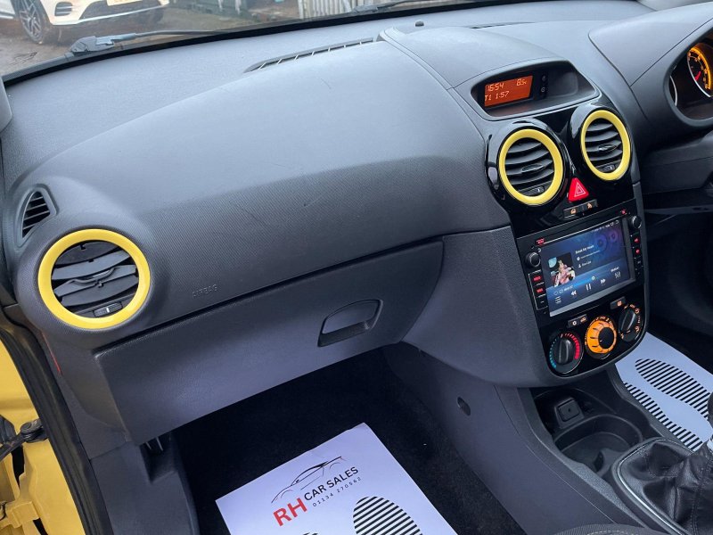 VAUXHALL CORSA