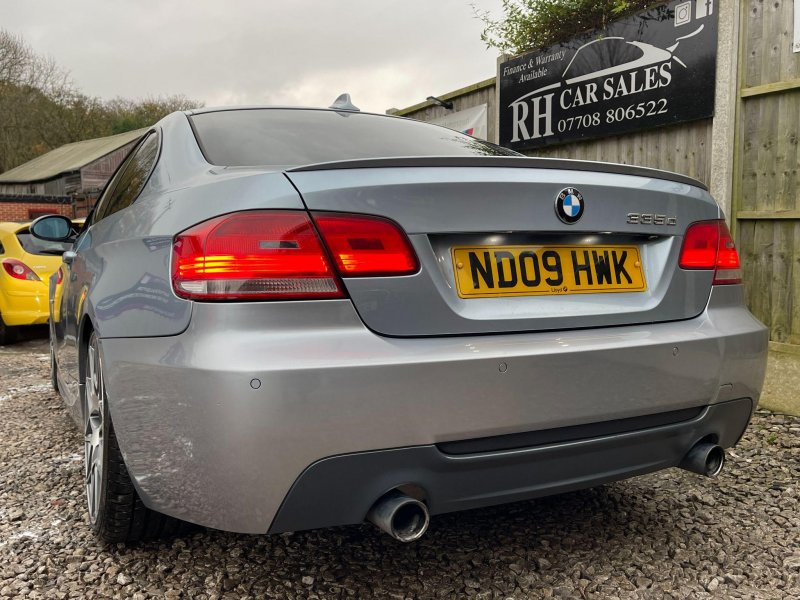 BMW 3 SERIES