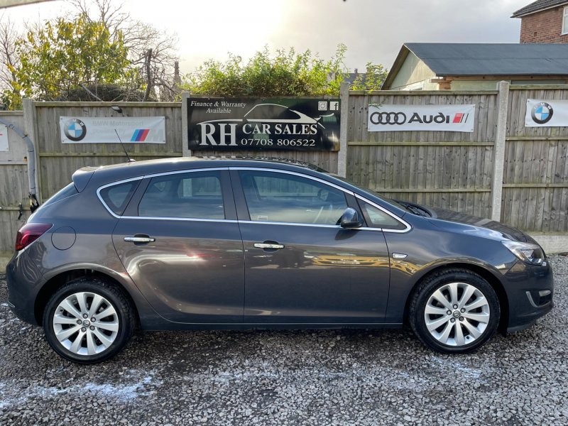 VAUXHALL ASTRA