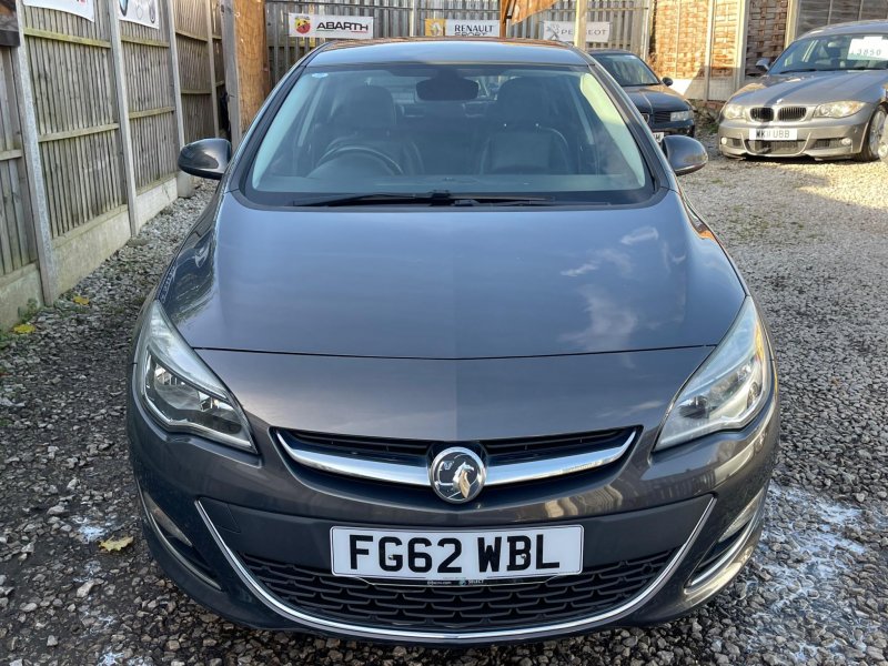 VAUXHALL ASTRA