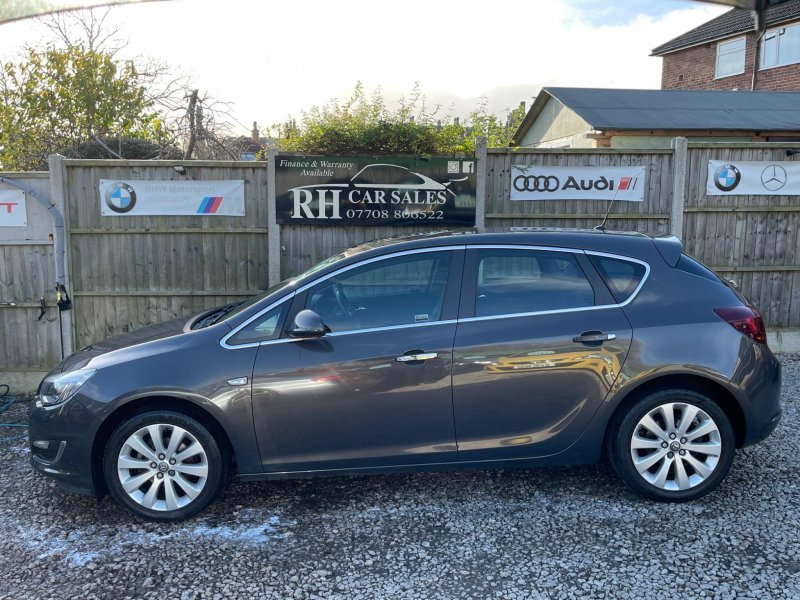 VAUXHALL ASTRA