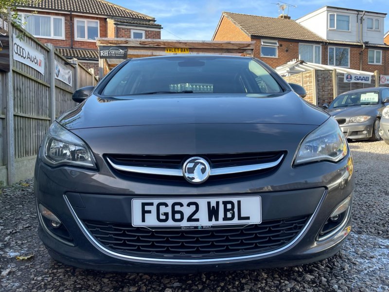 VAUXHALL ASTRA