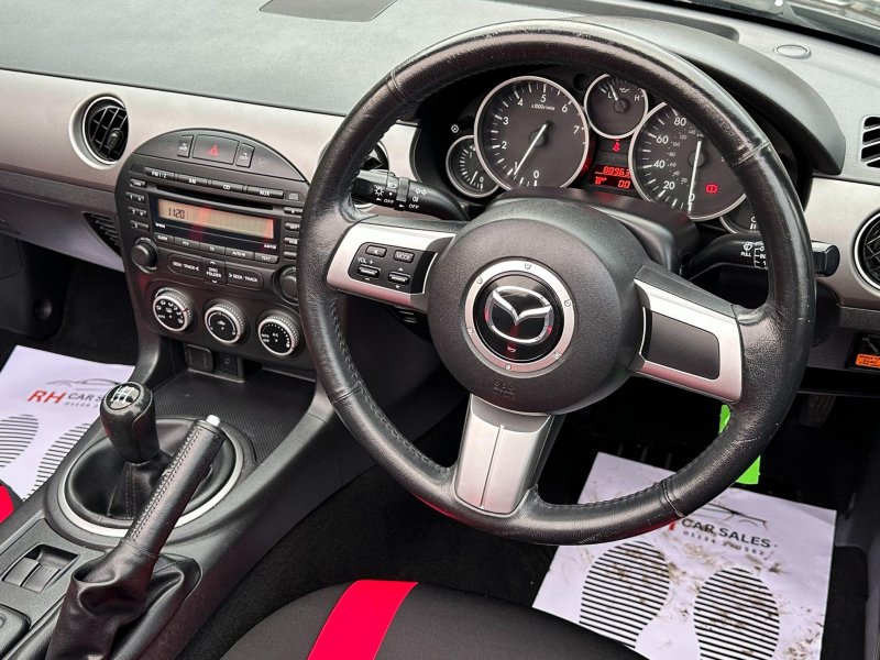 MAZDA MX-5