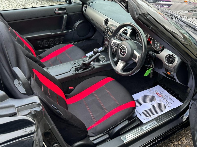 MAZDA MX-5
