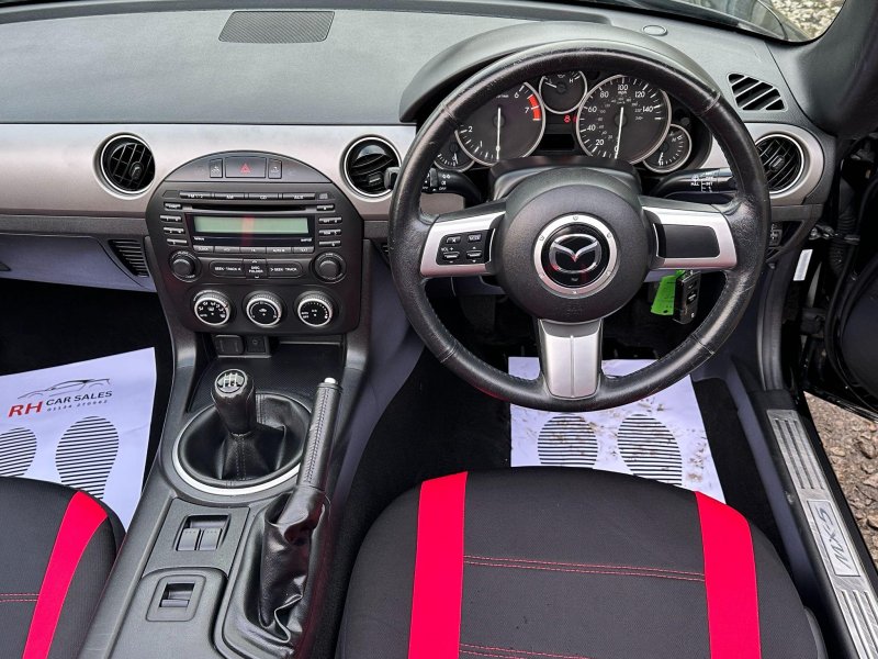 MAZDA MX-5