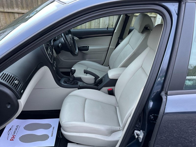 SAAB 9-3