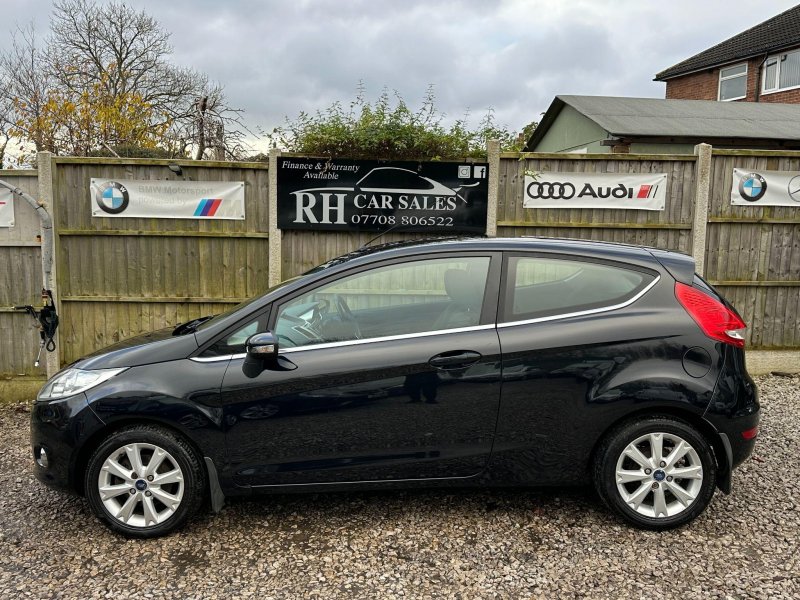 FORD FIESTA