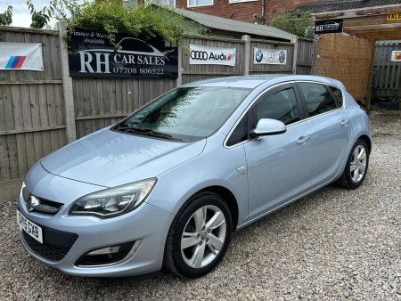 VAUXHALL ASTRA 1.7 CDTi ecoFLEX SRi Euro 5 (s/s) 5dr