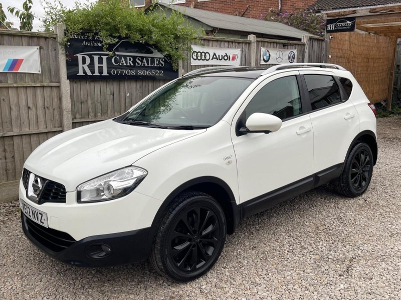 NISSAN QASHQAI 1.5 dCi n-tec+ 2WD Euro 5 5dr